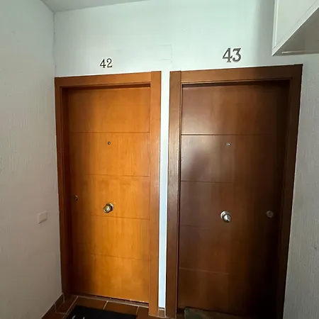 R1345 Carabeo 1 - 42 Lägenhet