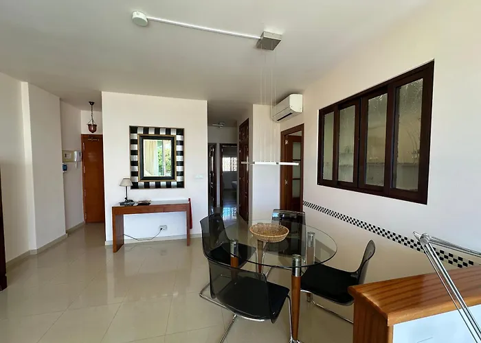 Διαμέρισμα R1345 Carabeo 1-42, Access To The