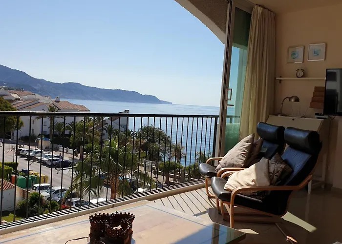 R1345 Carabeo 1-42, Access To The *