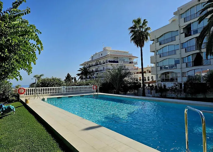 R1345 Carabeo 1-42, Access To The Nerja