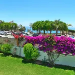 R1345 Carabeo 1-42, Access To The Apartment