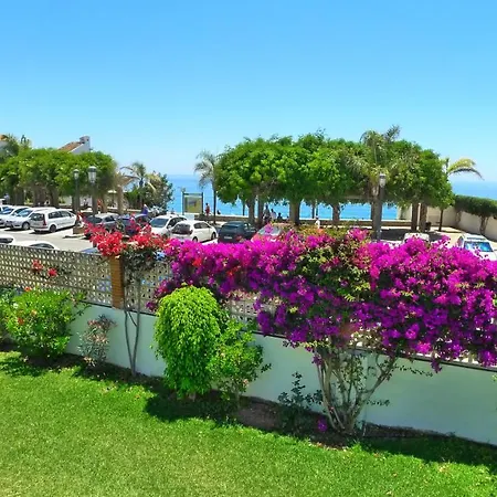 R1345 Carabeo 1-42, Access To The Apartamento