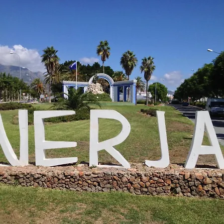 R1345 Carabeo 1-42, Access To The Beach * Nerja