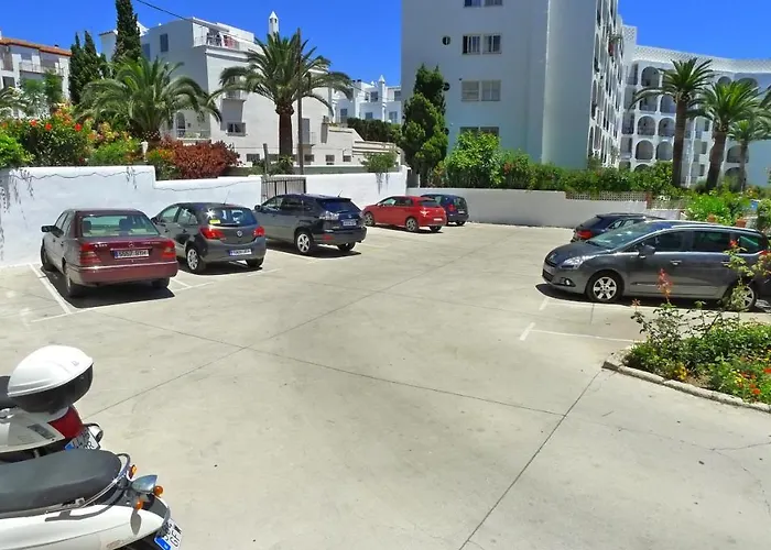 R1345 Carabeo 1-42, Access To The Apartment