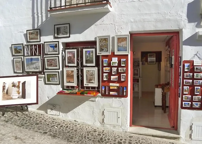 R1345 Carabeo 1-42, Access To The * Nerja