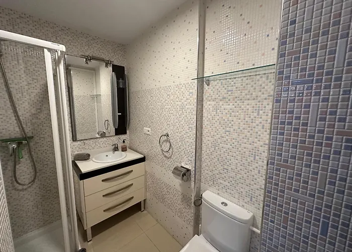 R1345 Carabeo 1-42, Access To The * Nerja