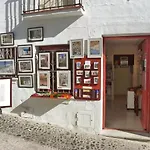 R1345 Carabeo 1-42, Access To The * Nerja