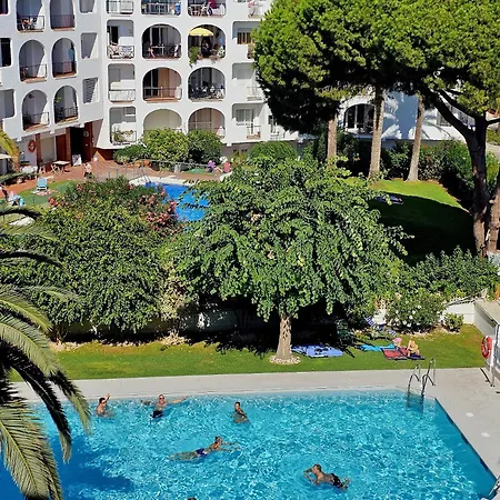 R1345 Carabeo 1-42, Access To The Appartement Nerja