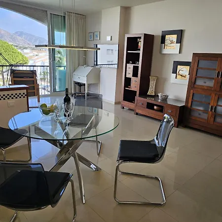 R1345 Carabeo 1-42, Access To The Appartement Nerja